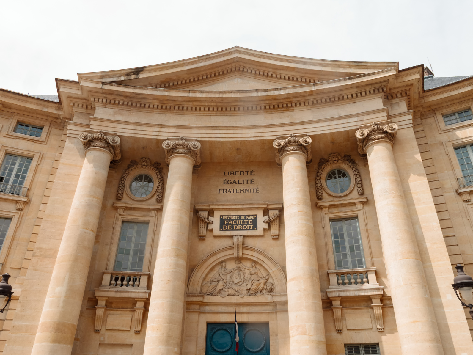 Effectuer un doctorat en France  Campus France